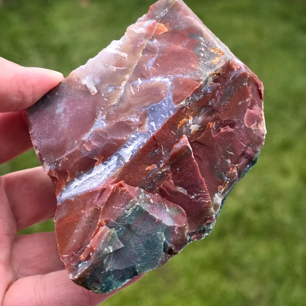 Indiai vörös szardonyx durva kő m4